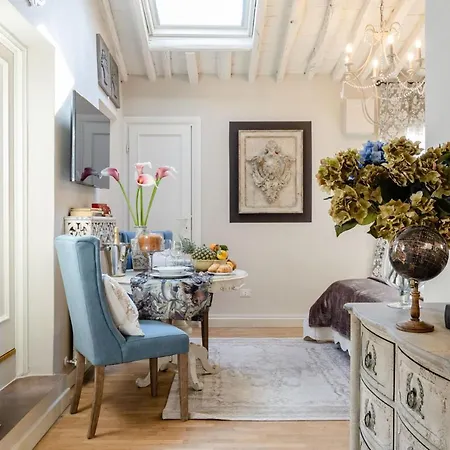 Apartmán Moro Suite, Classy And Romantic In