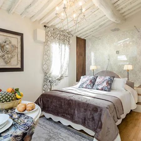 Moro Suite, Classy And Romantic In Apartmán *