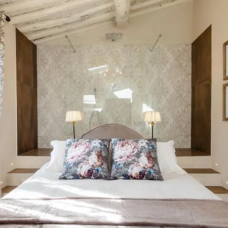Apartment Moro Suite, Classy And Romantic In Lucca