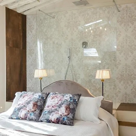 Moro Suite, Classy And Romantic In Apartmán *