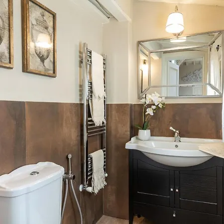 Moro Suite, Classy And Romantic In Apartamento Lucca